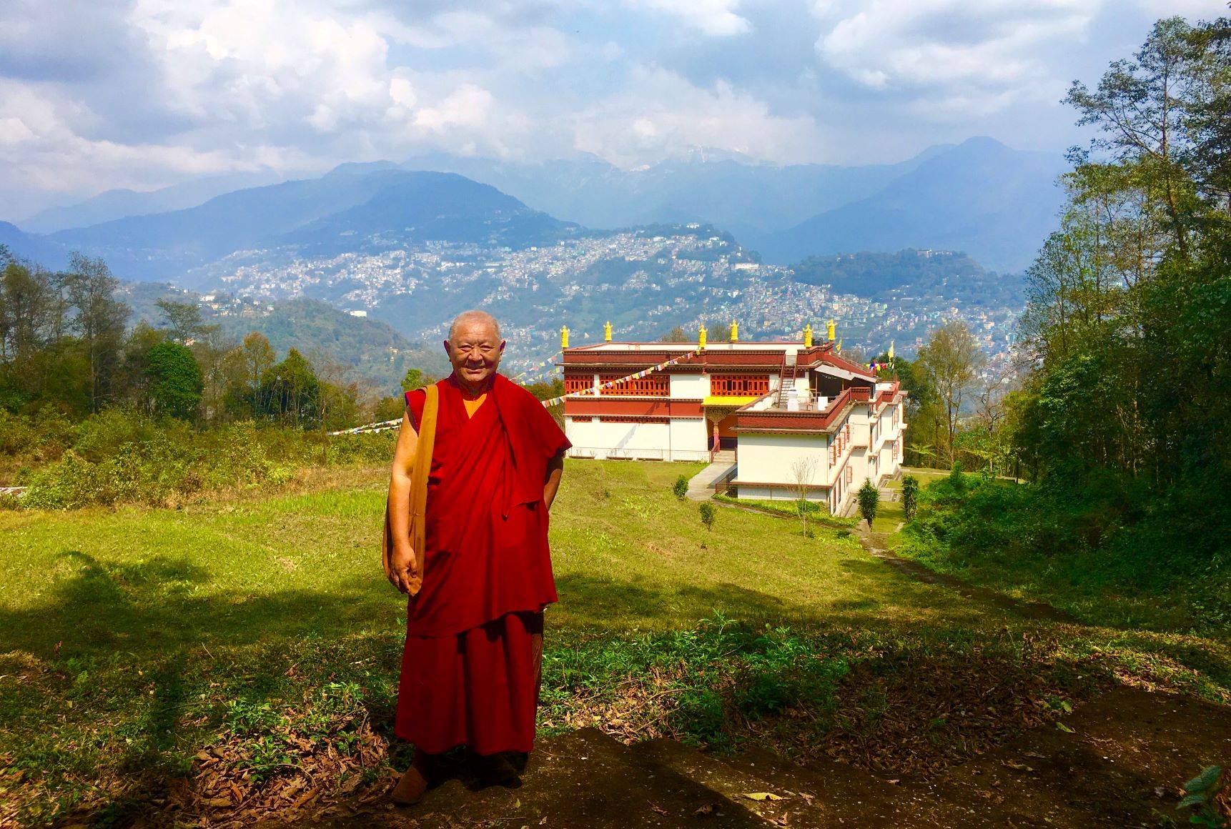 Ringu Tulku Rinpoče