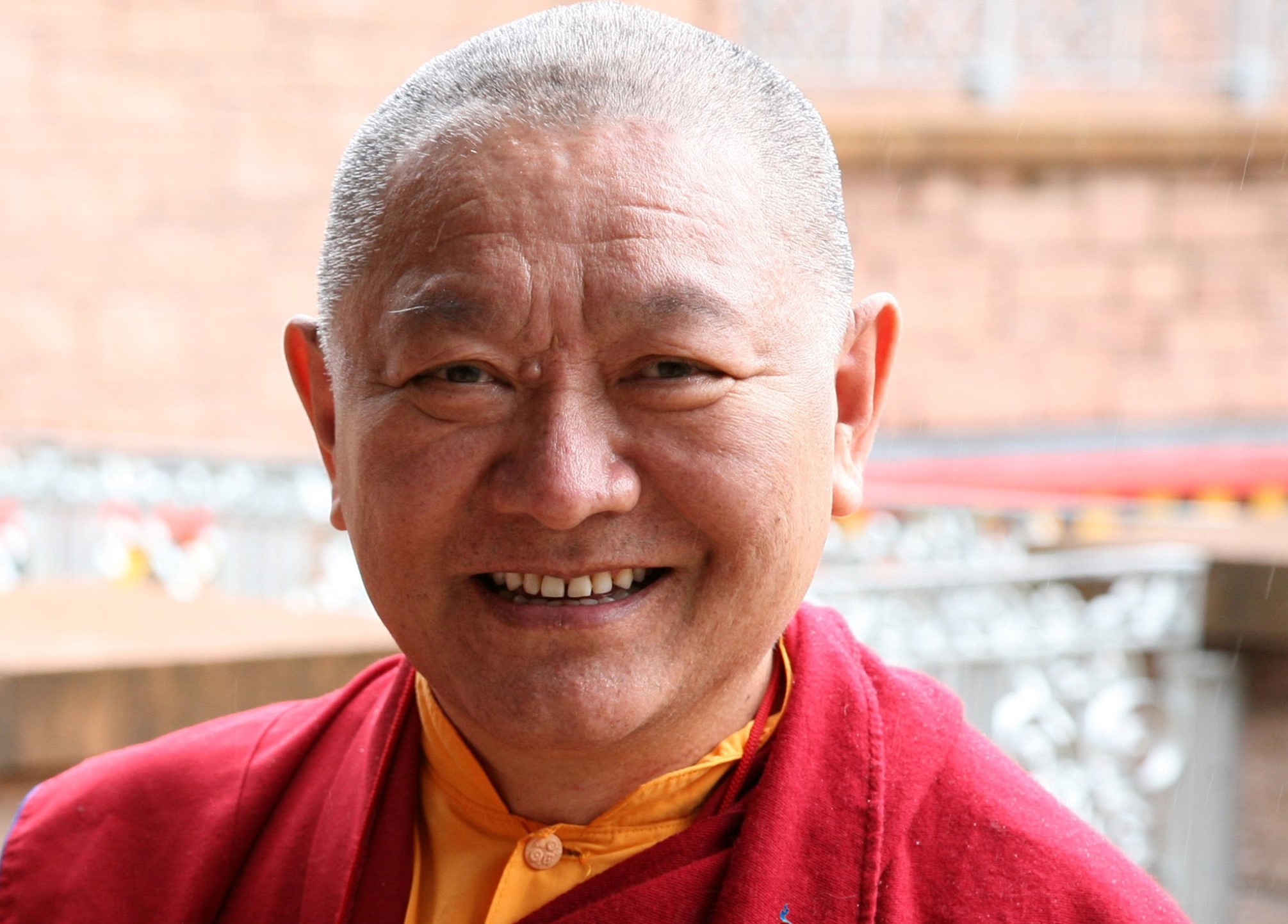 Ringu Tulku Rinpoche